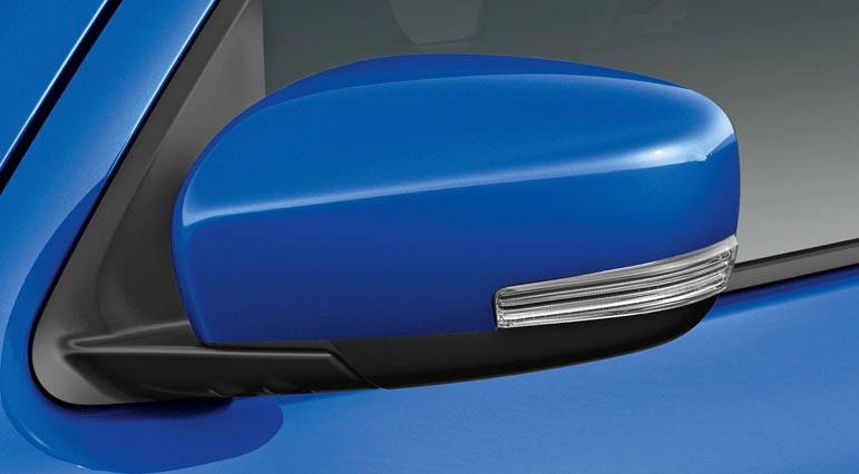 Celerio Electrically Foldable outside rear view mirror with Turn Indicators